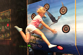 Interactive trampolines i Dinos Legeland Ørestad
